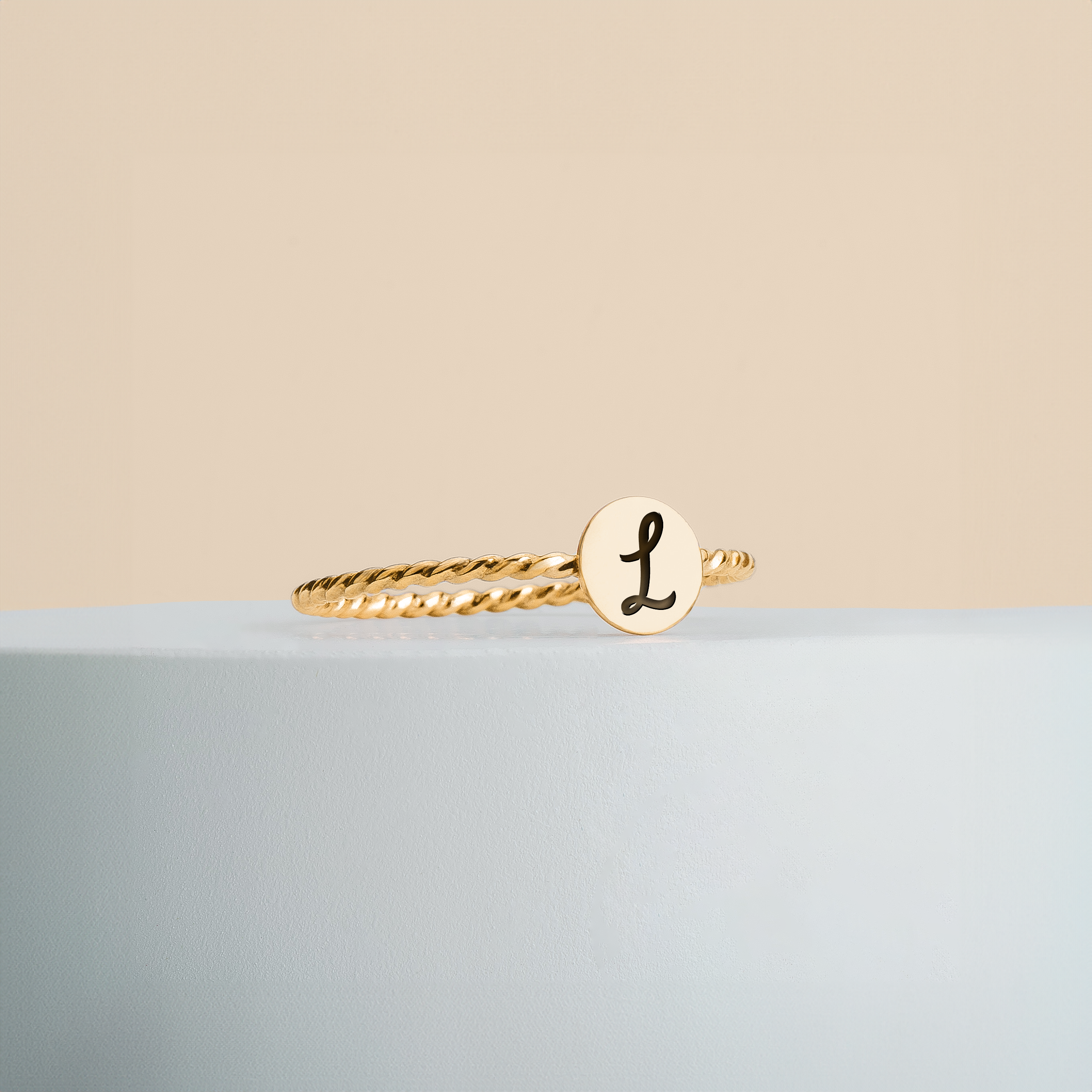 Initial Braided Rope Ring | Personalized Custom Letter Ring Band in Silver, Gold, Or Rose Gold | Family Signet Monogram Stackable Twist Ring