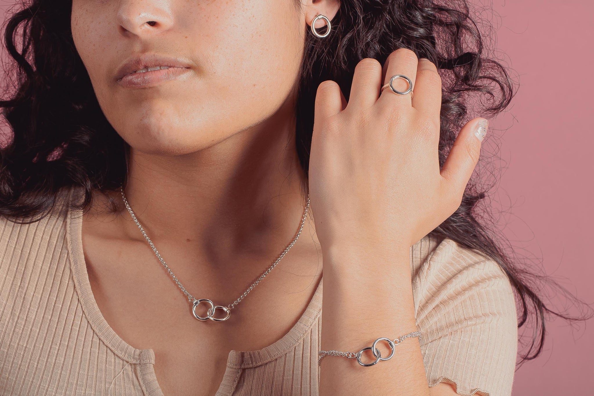 Forever Connected Necklace | Chunky Sterling Silver Geometric interconnected linked Round Open Circle Halo Eternity Link Chain Necklace