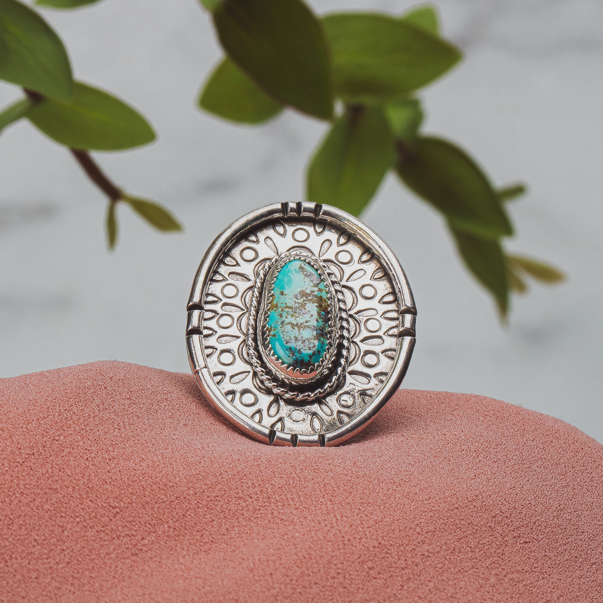 Size 8 Kingman Turquoise Gemstone Ring