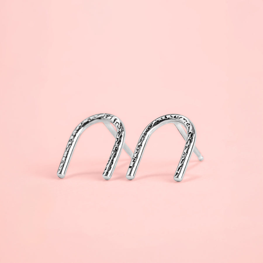 Set of 7 Thin Arrow Stacking Rings in 925 Sterling Silver and 14K Gold Fill for Women and Girls | Comfort Fit | USA Sizes 4-12