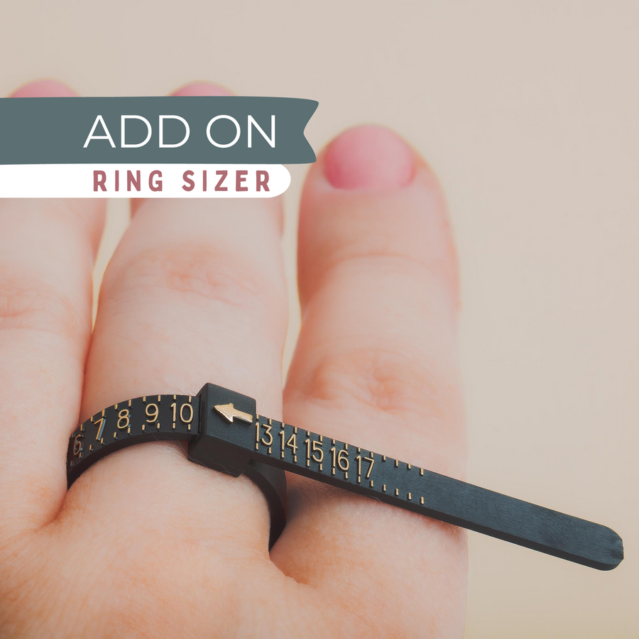 Reusable Ring Sizer | Adjustable USA Ring Finger Size Tool | Whole & Half Sizes | Find Your Accurate Ring Size | Easy to Use Ring Measurer