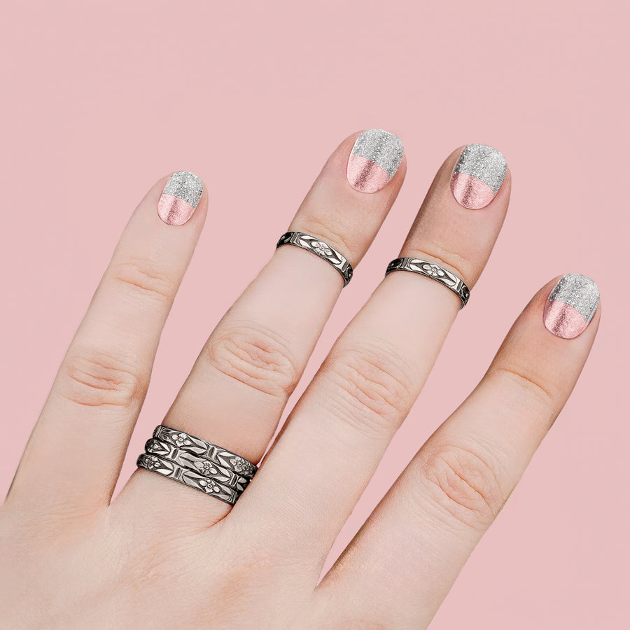 Daisy Chain Midi Ring | Adjustable Oxidized Sterling Silver Mid Knuckle Ring
