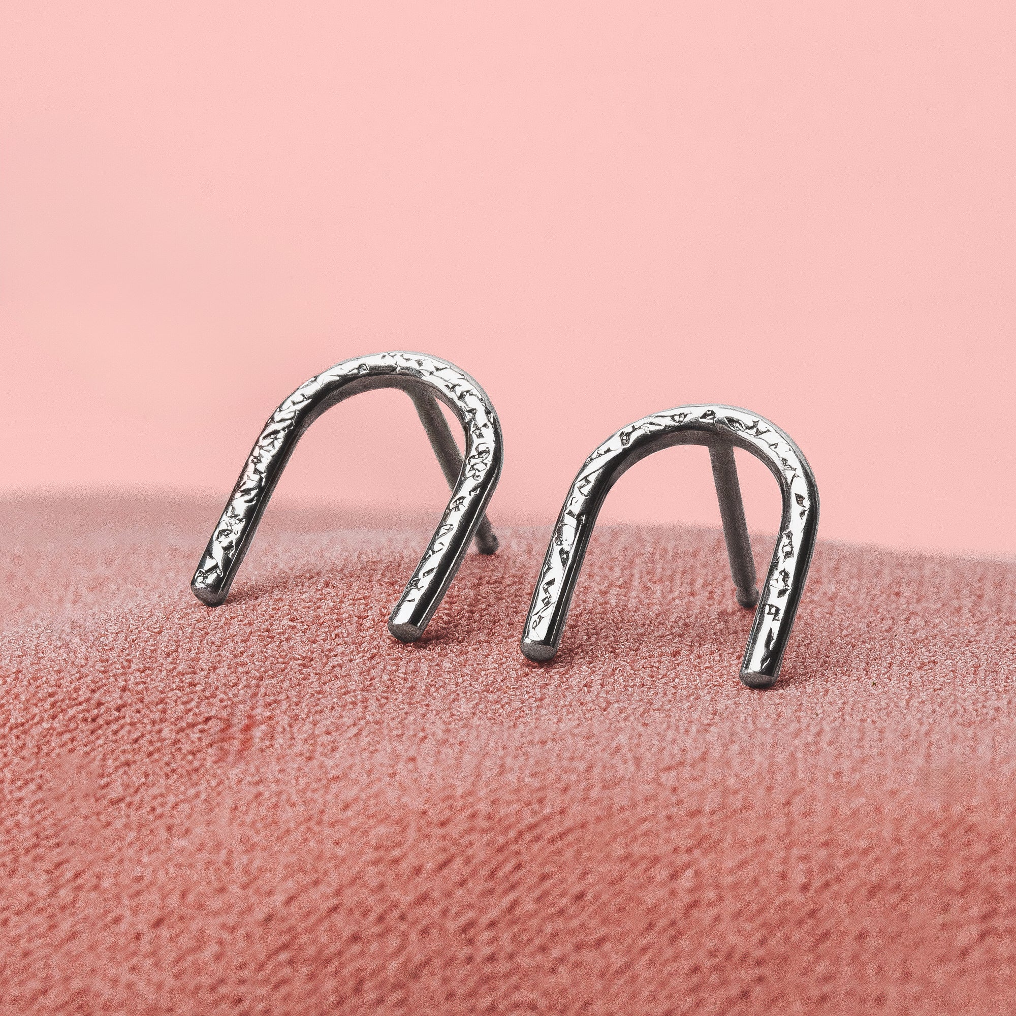 Set of 7 Thin Arrow Stacking Rings in 925 Sterling Silver and 14K Gold Fill for Women and Girls | Comfort Fit | USA Sizes 4-12