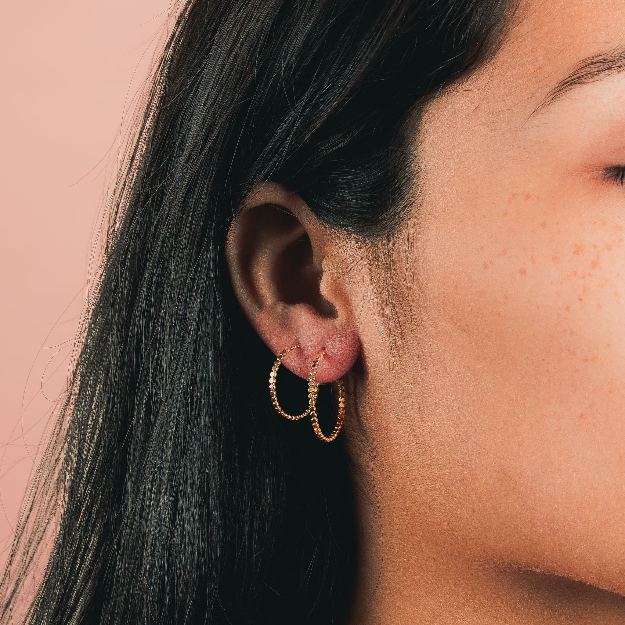 Large Glimmer Hoop Earrings | Gold, Rose Gold, Silver | Mini Dotted Dot Beaded Bead Huggie Hoops | Hammered Minimalist Everyday Studs