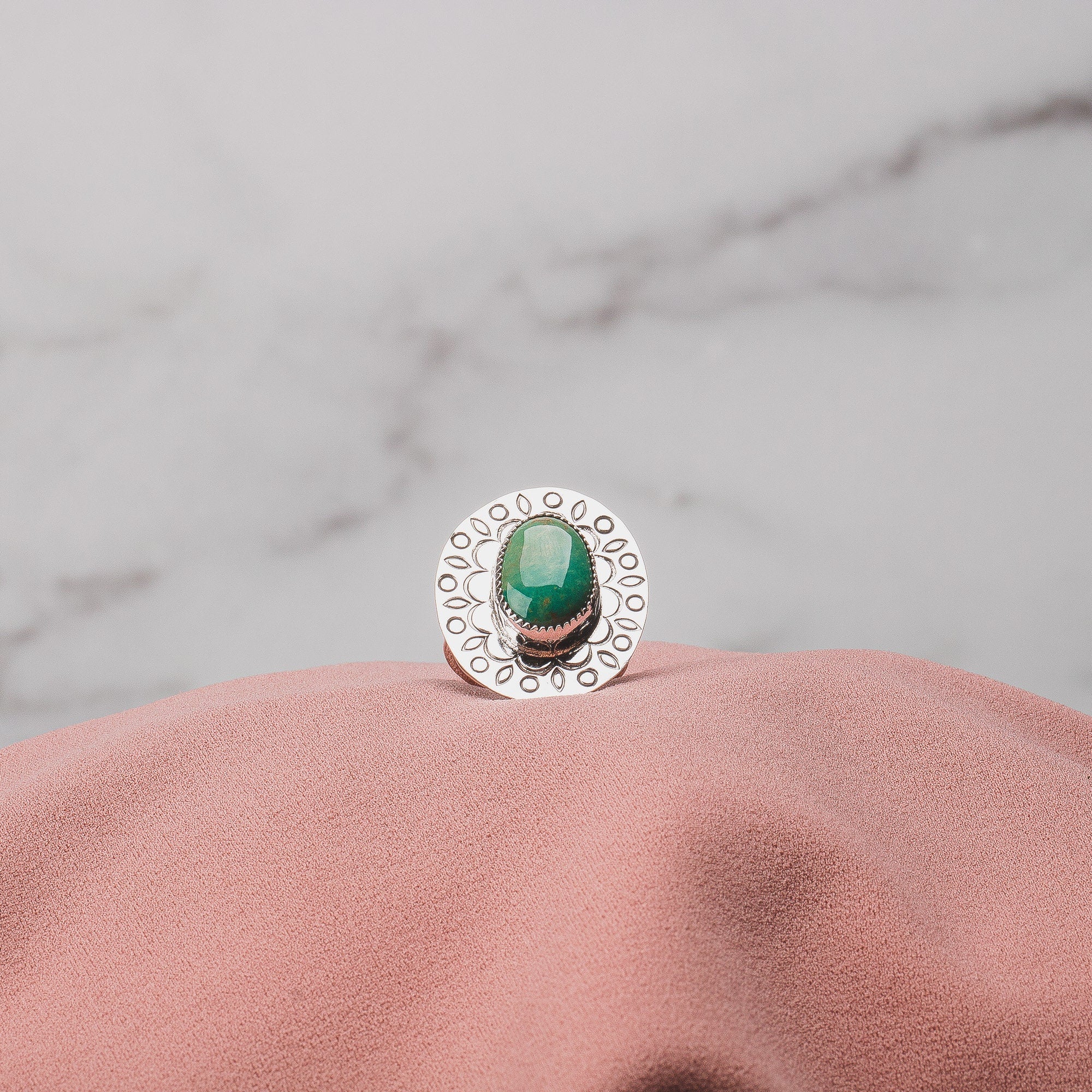 Size 8.75 Green Kingman Turquoise Gemstone Ring