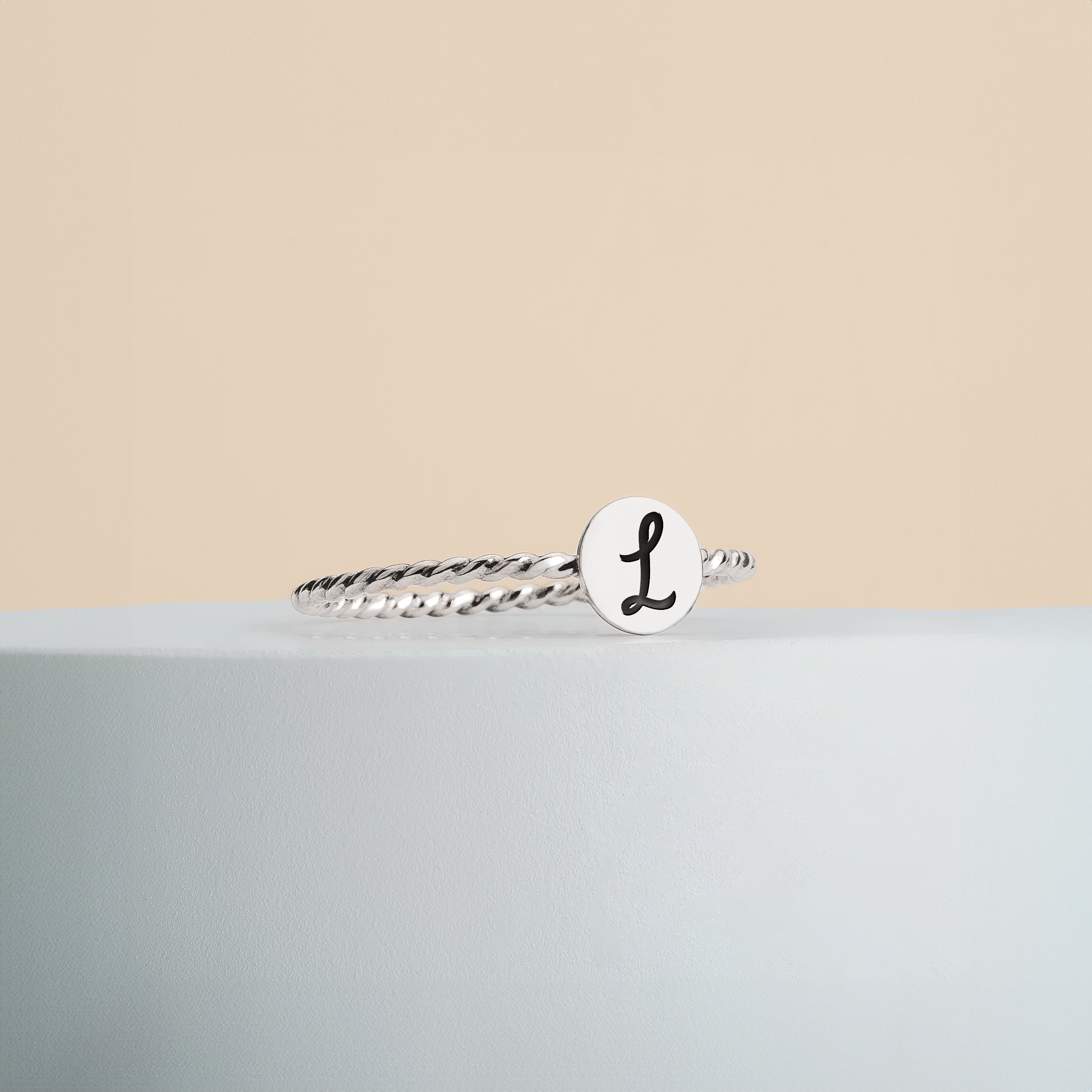 Initial Braided Rope Ring | Personalized Custom Letter Ring Band in Silver, Gold, Or Rose Gold | Family Signet Monogram Stackable Twist Ring