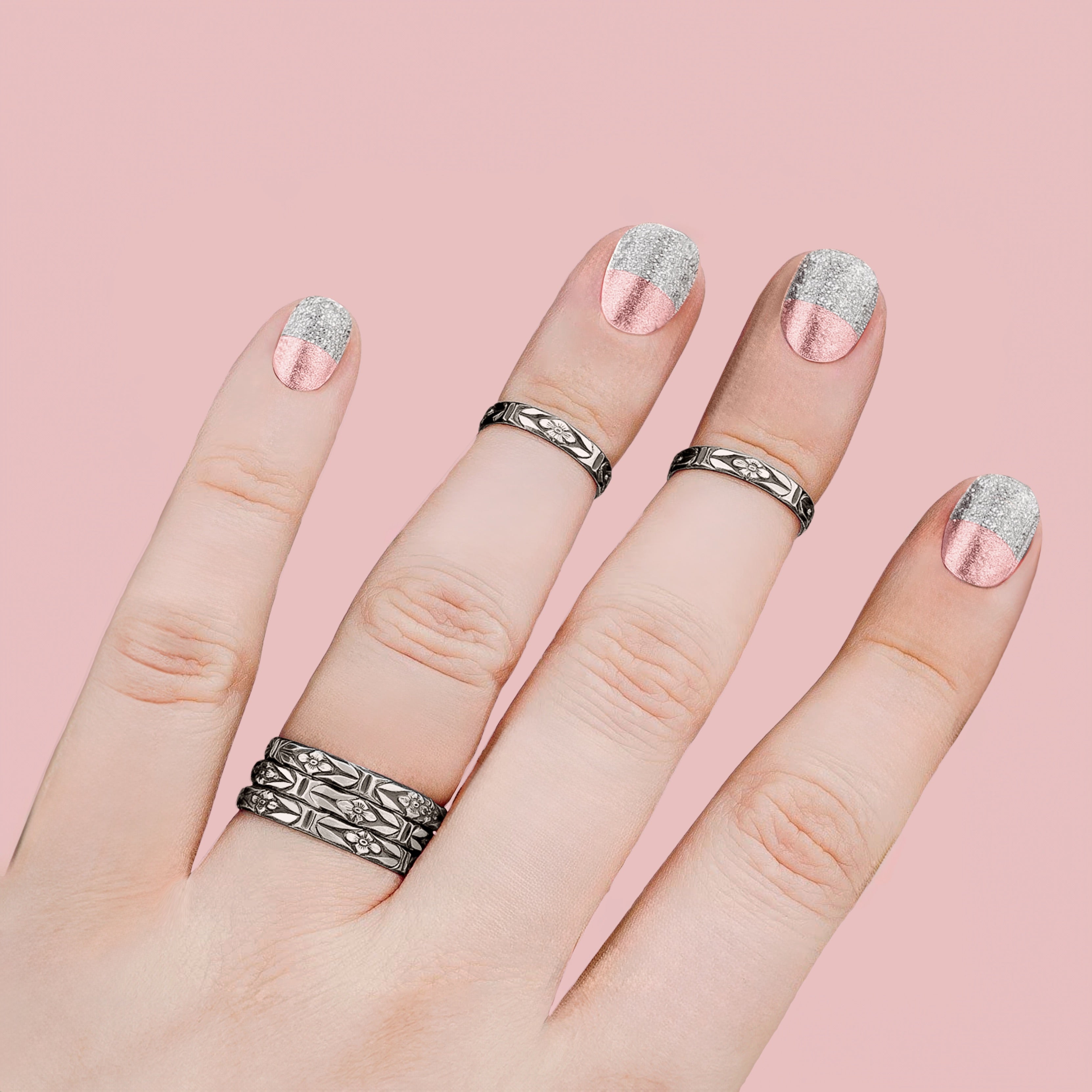 Daisy Chain Midi Ring | Adjustable Oxidized Sterling Silver Mid Knuckle Ring
