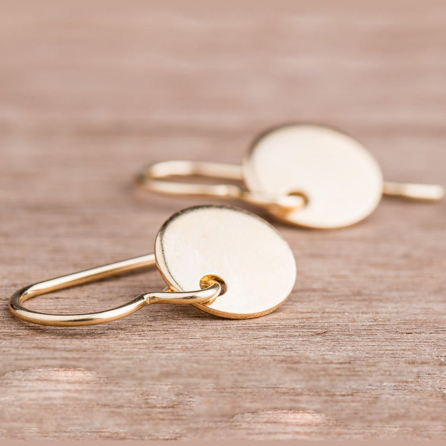 Circle Disc Dangle Earrings | Gold - Melanie Golden Jewelry - _badge_BESTSELLER, bestseller, dangle earrings, disc necklaces, drop earrings, earrings, everyday, everyday essentials, minimal, minimal jewelry, yellow, yellow gold