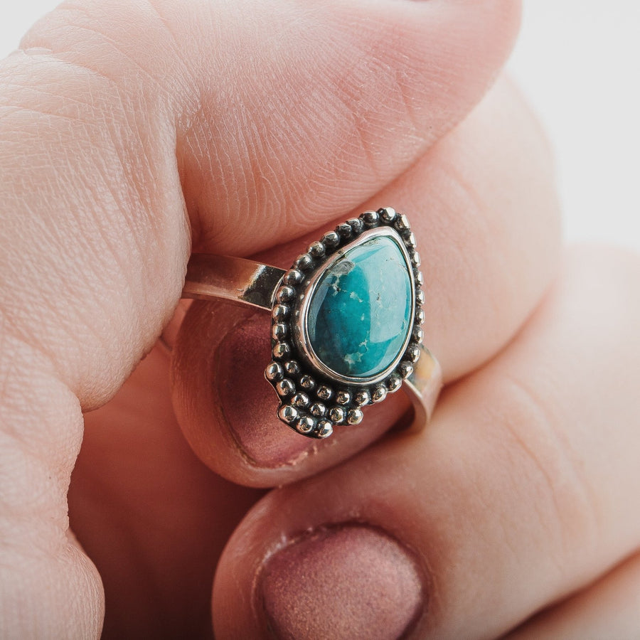 Size 7.5 White Water Turquoise Gemstone Ring - Melanie Golden Jewelry